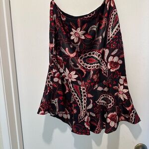 INC International Concepts Black and Red Floral A-Line Skirt 100% Silk Size 8P